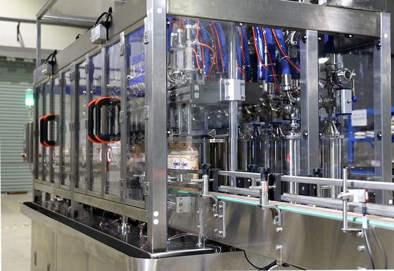 Machine de capsulage de la bouteille 7200B/H en plastique pour le détergent