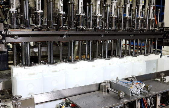 Machine de capsulage remplissante liquide de désinfectant médical