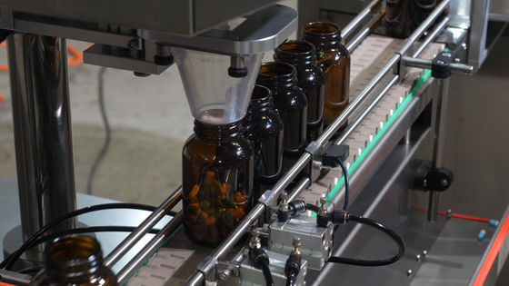contrôle de PLC de Machine With de capsuleur de remplisseur de la capsule 4000W