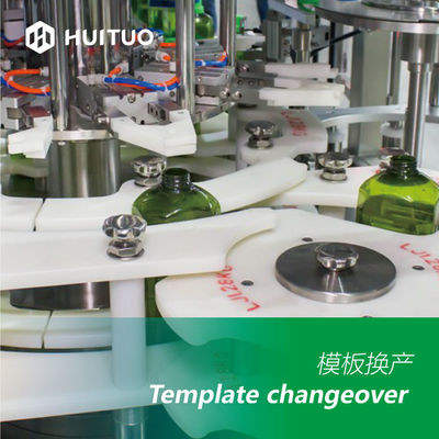 Pressing intérieur de prise et machine de capsulage de couverture extérieure pour le décapant de toilette